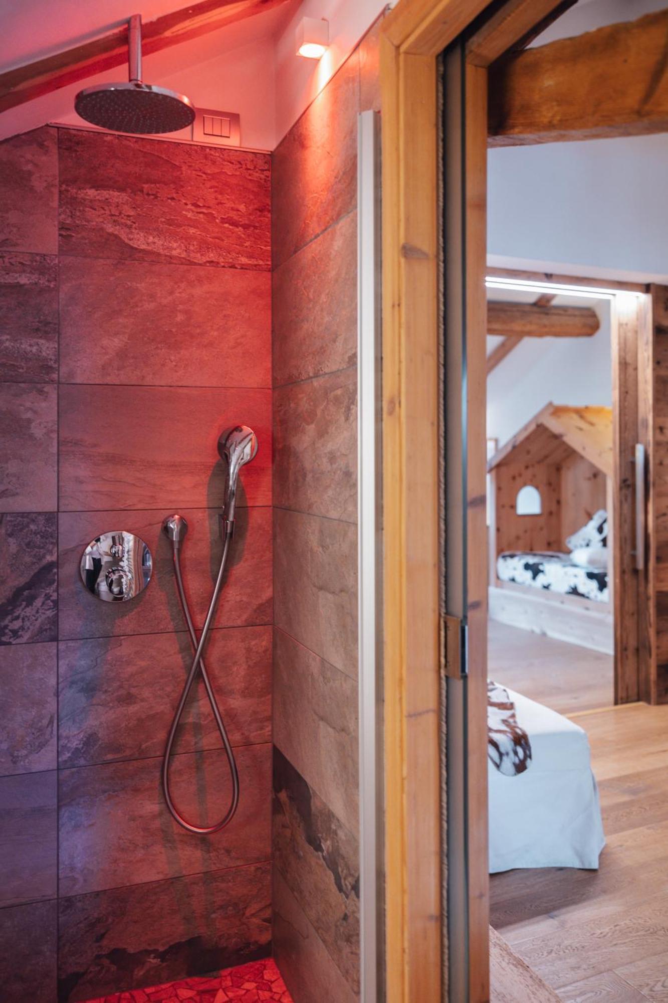 Hotel Garni Laurino Cavalese Εξωτερικό φωτογραφία