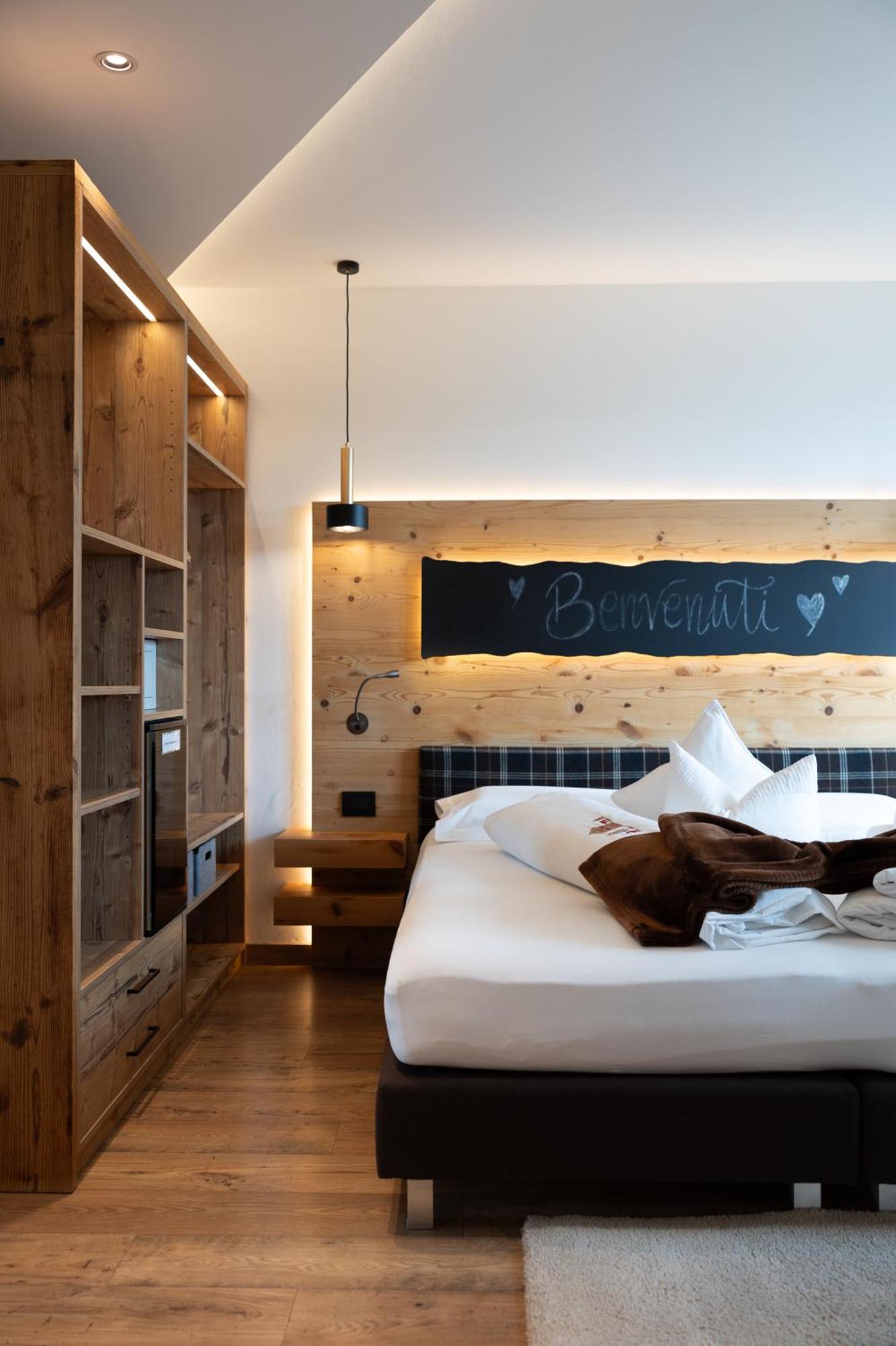 Hotel Garni Laurino Cavalese Εξωτερικό φωτογραφία