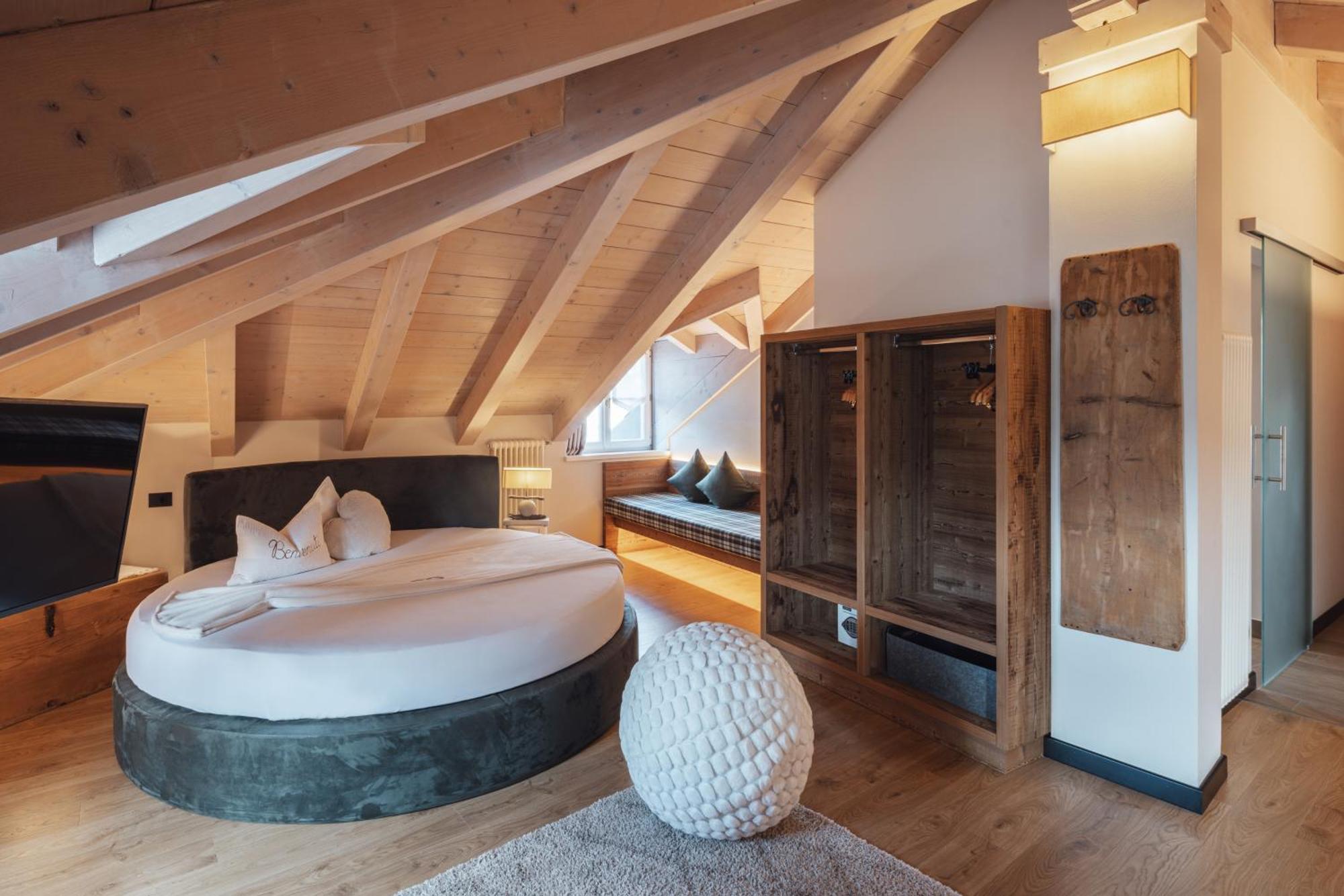 Hotel Garni Laurino Cavalese Εξωτερικό φωτογραφία